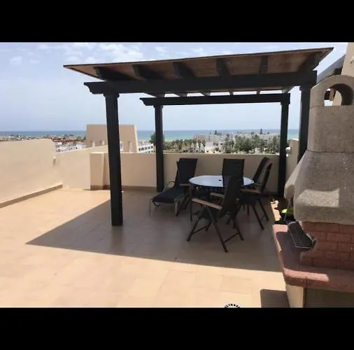 Atico Con Piscina Privada Y Vistas Al Mar